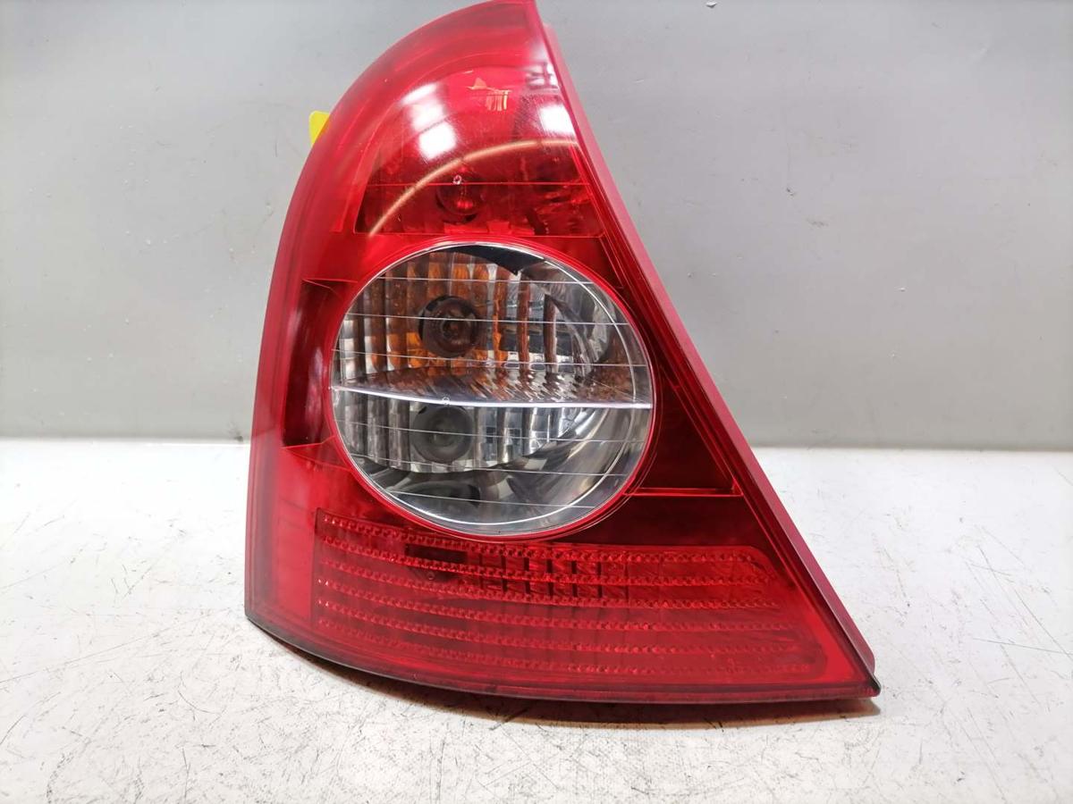 Renault Clio 2 Campus original R&uuml;cklicht R&uuml;ckleuchte Schlussleuchte links Bj.2008